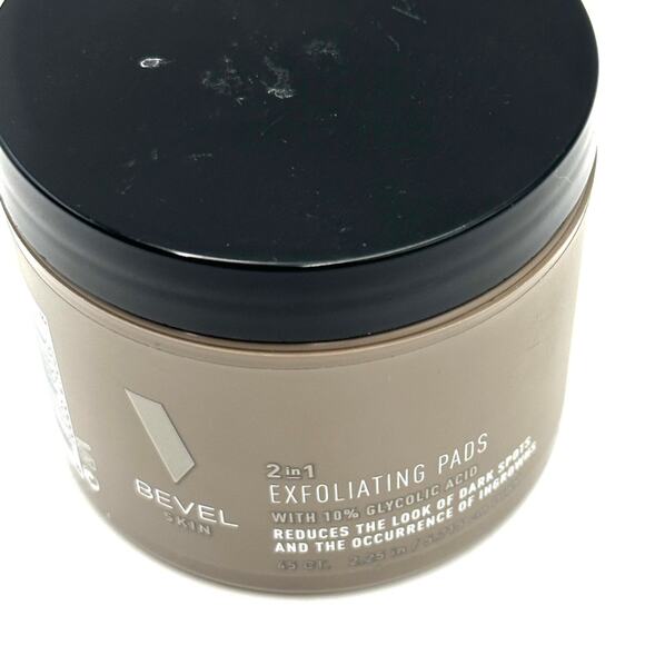 NEW - Bevel Men's Exfoliating Toner Pads - Picture 5 of 8